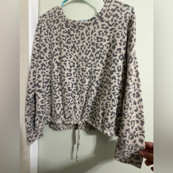 Animal Print - Picture 2 of 4